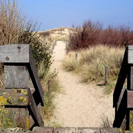 בית נופש Vakantiehuisje Bredene ברדנה